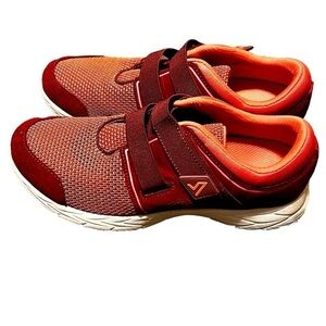 Vionic Ema ASR 1840 Sneaker Red Suede Mesh Comfort Walking Shoes Womens Sz 9